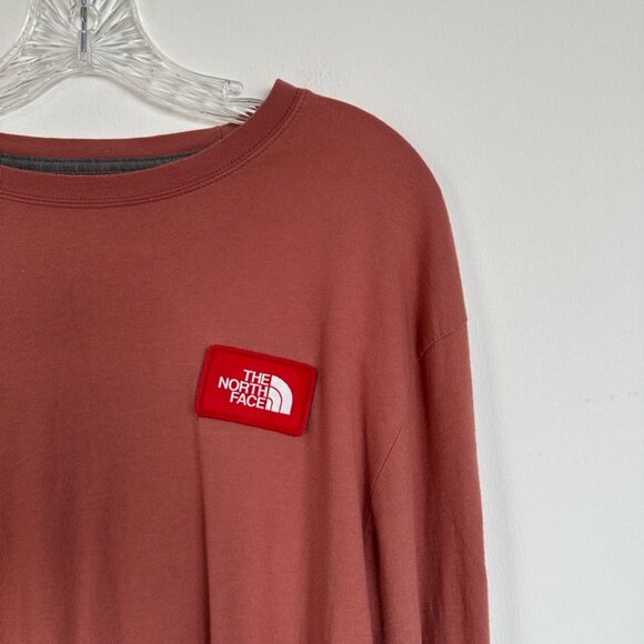 The North Face Patch Long Sleeve Tee Urban Outfitter Exclusive Size M Mens - Picture 7 of 11